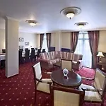 Luxury Garni Brix Hotel