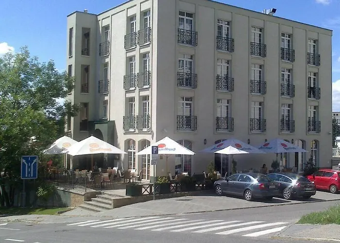 Luxury Garni Brix 3*