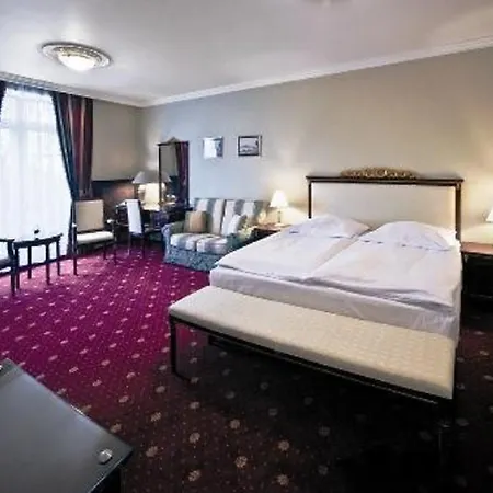 Luxury Garni Brix 3* Pressburg