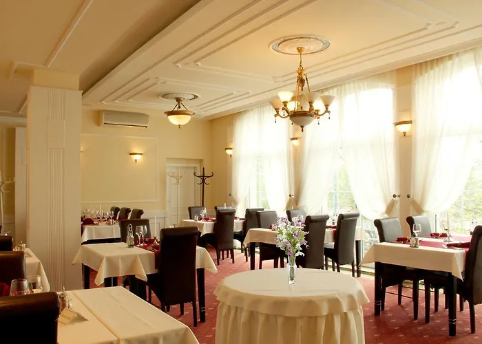 Luxury Garni Brix ホテル 3*