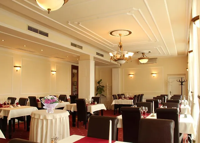 Luxury Garni Brix ホテル 3*